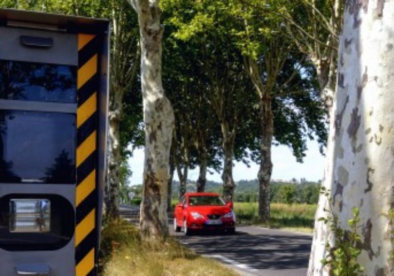 Infraction commise avec un véhicule de société : il faut dénoncer le conducteur !